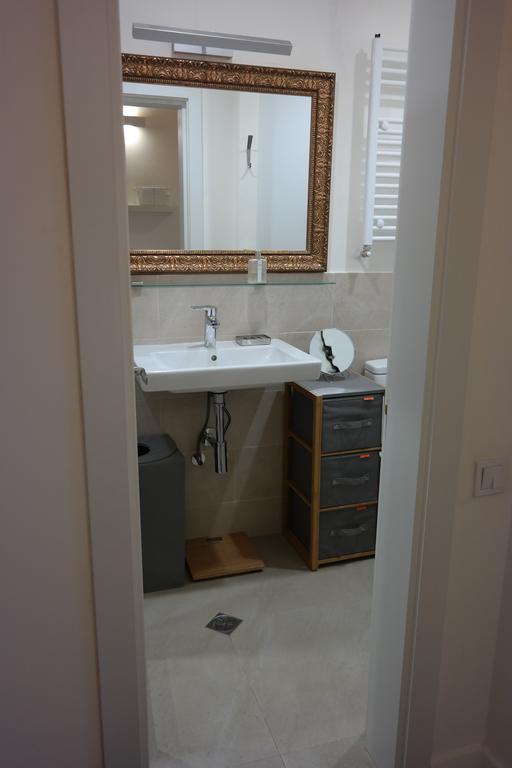 Apartamento The White Loft Tiflis Habitación foto